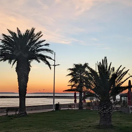 Les Spas De La Mer, & Spa, Room, Plein Coeur Du Grau Apartmán Le Grau-du-Roi