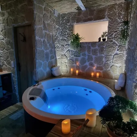 Les Spas De La Mer, & Spa, Room, Plein Coeur Du Grau
