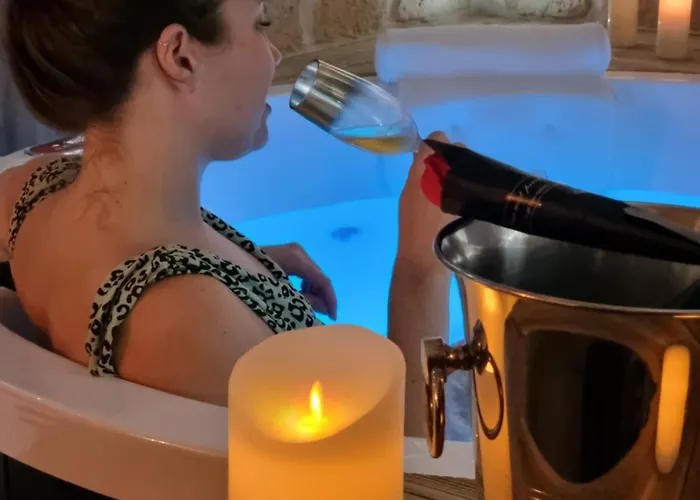 Les Spas De La Mer, & Spa, Room, Plein Coeur Du Grau Διαμέρισμα