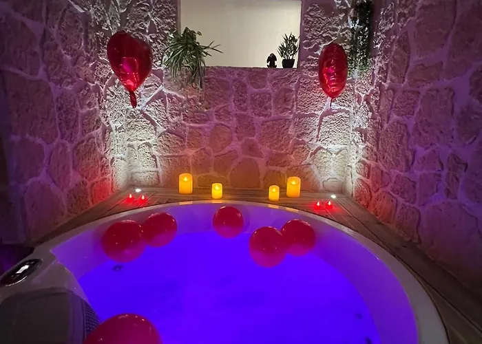 Les Spas De La Mer, & Spa, Room, Plein Coeur Du Grau Διαμέρισμα Le Grau-du-Roi