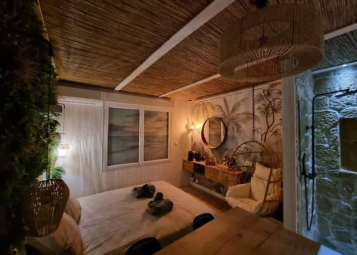 Les Spas De La Mer, & Spa, Room, Plein Coeur Du Grau Le Grau-du-Roi