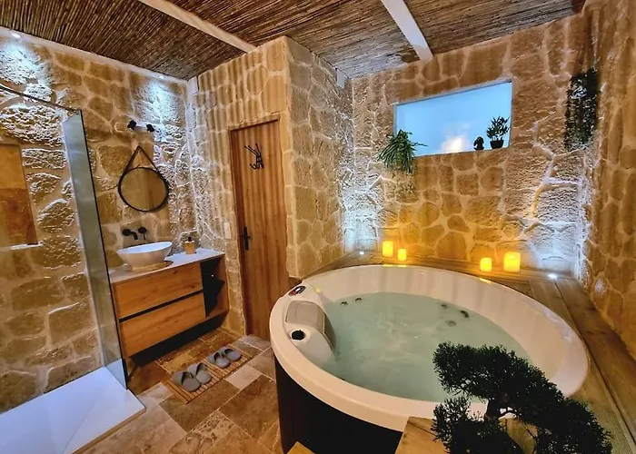 Les Spas De La Mer, & Spa, Room, Plein Coeur Du Grau Διαμέρισμα Le Grau-du-Roi