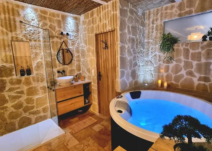 Les Spas De La Mer, & Spa, Room, Plein Coeur Du Grau Διαμέρισμα