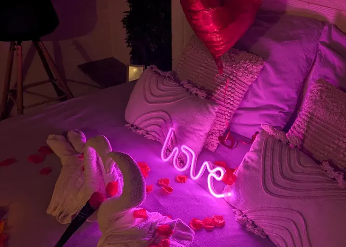 Les Spas De La Mer, & Spa, Room, Plein Coeur Du Grau