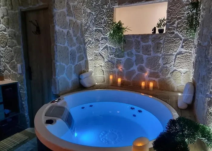 Les Spas De La Mer, & Spa, Room, Plein Coeur Du Grau